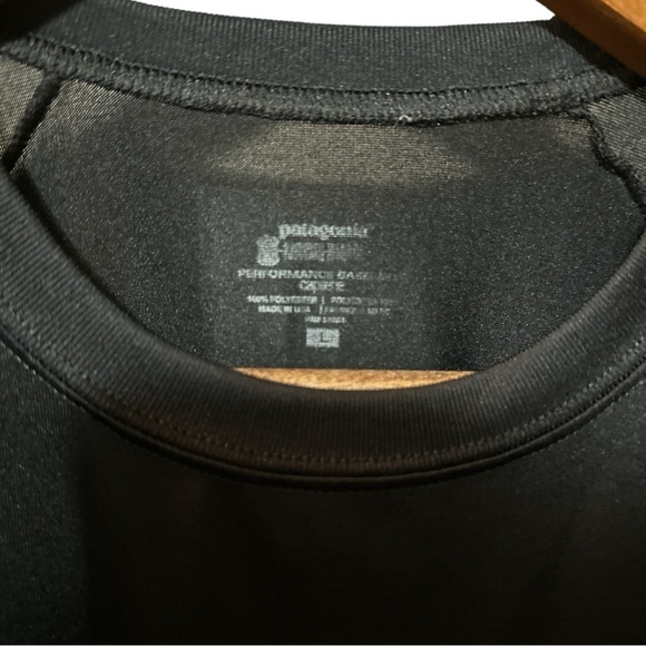 EUC - Patagonia Capilene Base Layer - size Large - black - Picture 3 of 4